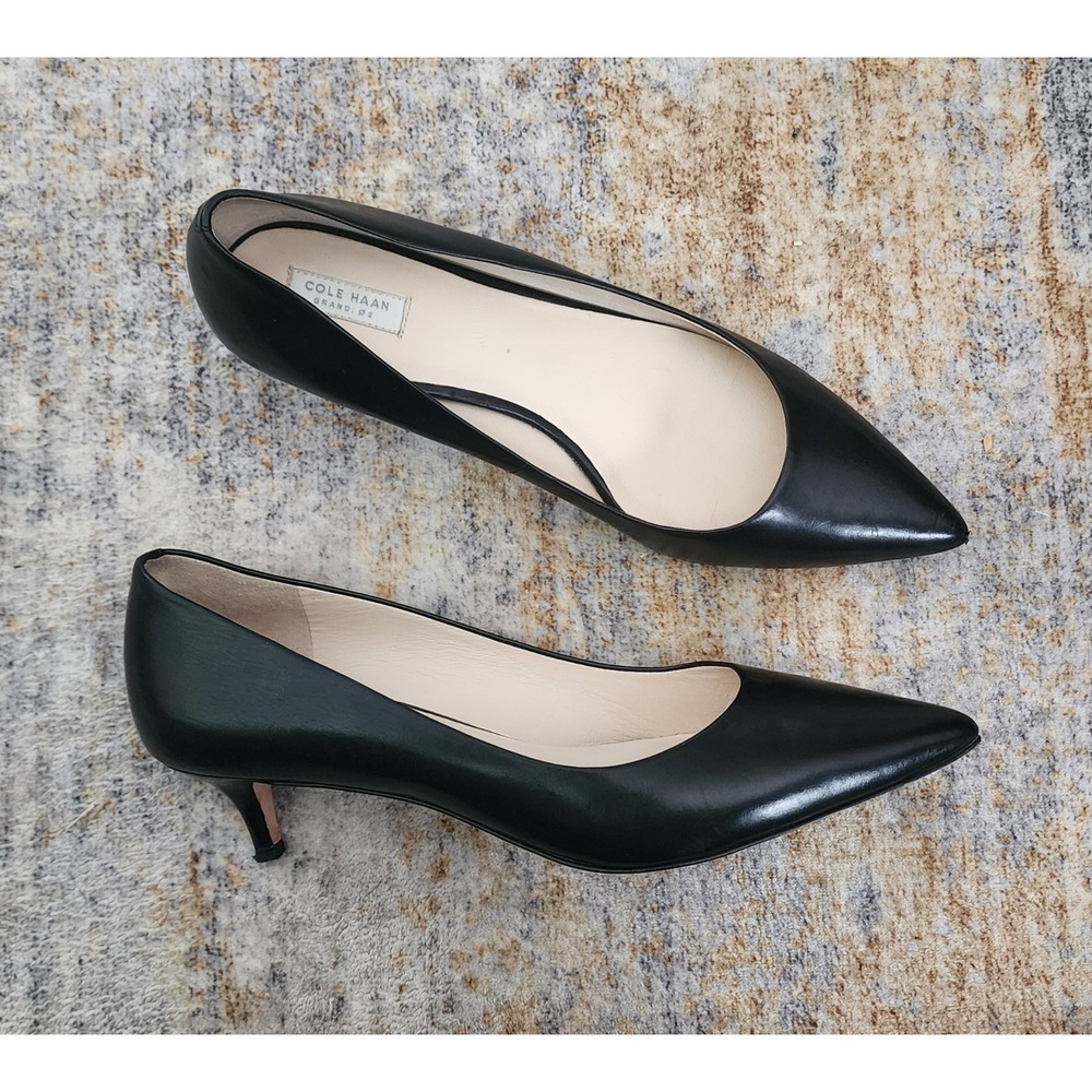 Cole Haan Women's Grand.OS Vesta Black Leather Kitten Heels Pumps Size 8.5 B - Picture 6 of 9